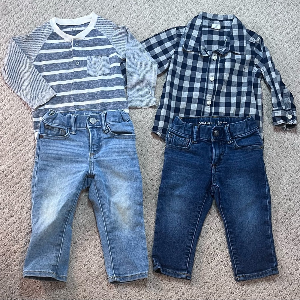 4 piece Baby Gap Bundle. Size 12 to 18 months.